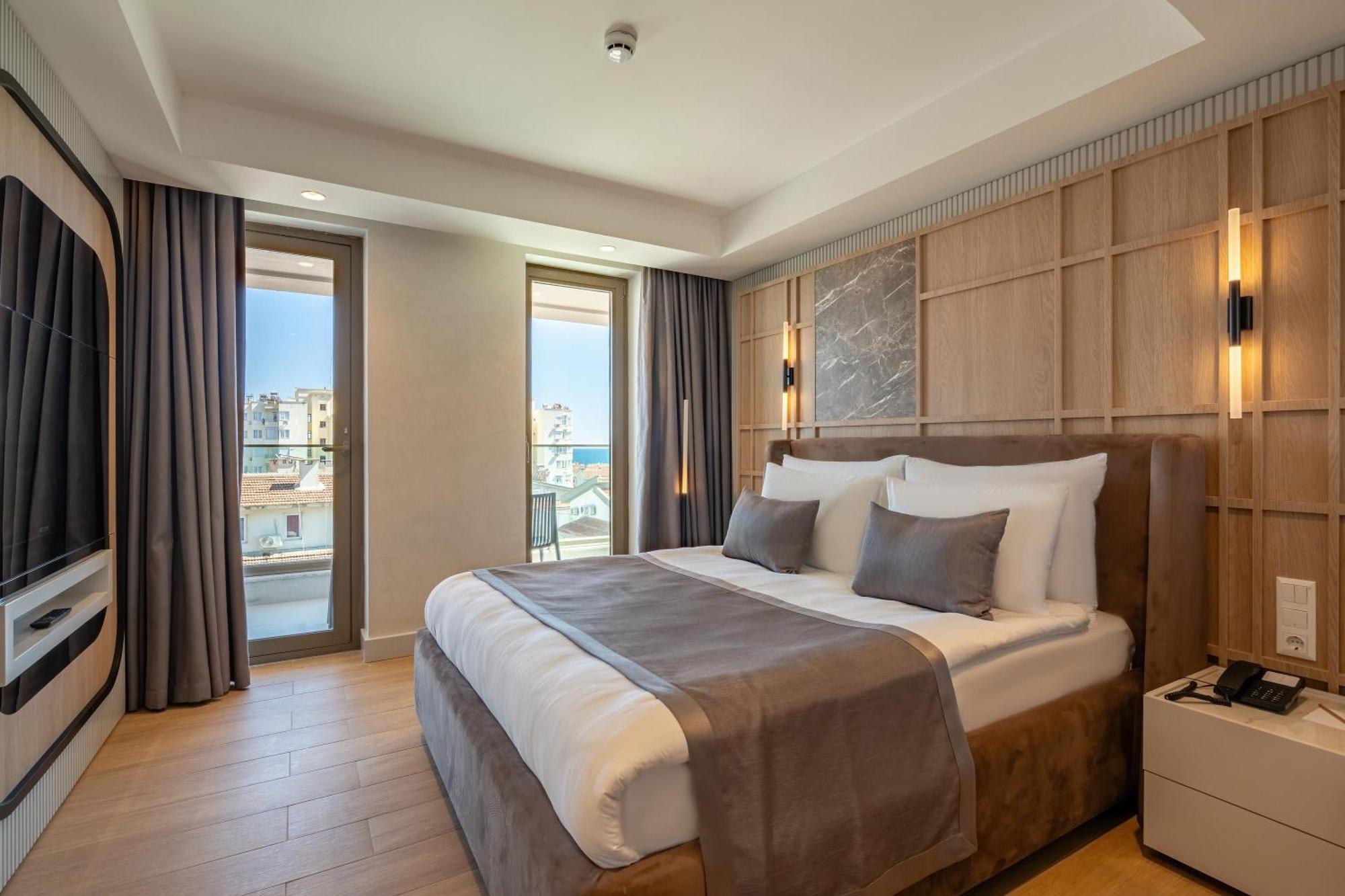 Awen Lara Otel Antalya